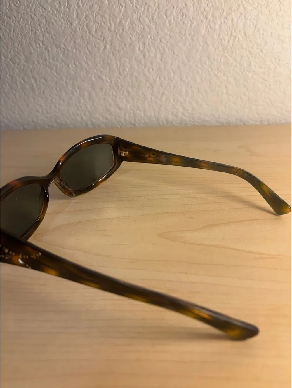 Vintage 80s Vogue Sunglasses Tortiose shell